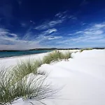 Lu' Porto Pino 4*