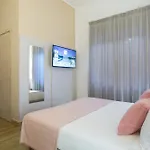 Lu' Porto Pino ホテル