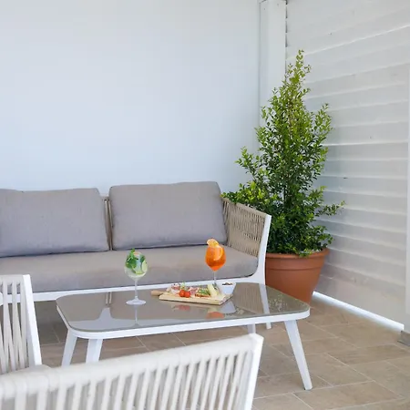 Hotel Lu' Porto Pino