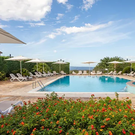 Lu' Porto Pino Сант'Анна-Аррези