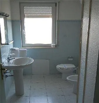 Lu' Porto Pino 4*