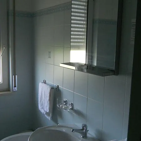 Lu' Porto Pino 4*