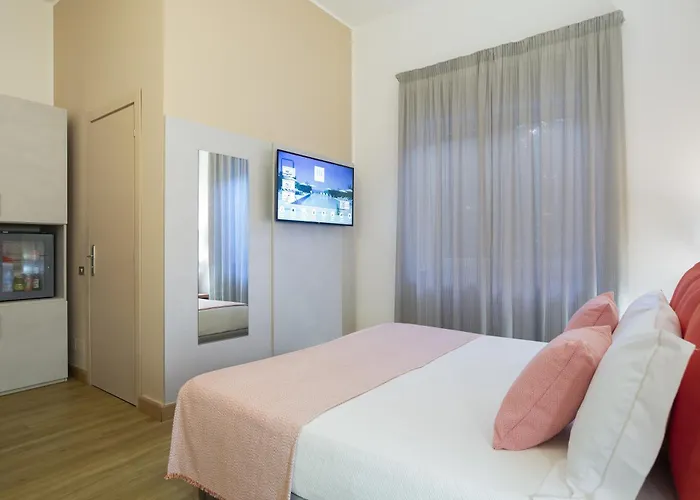 Lu' Porto Pino Hotel