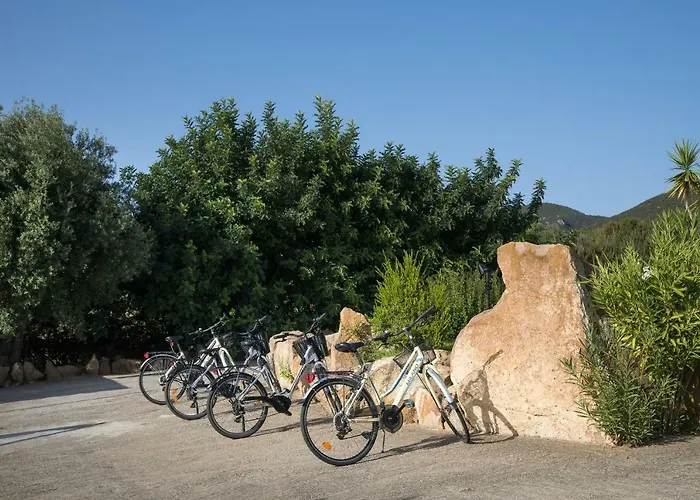 Lu' Porto Pino 4* SantʼAnna Arresi