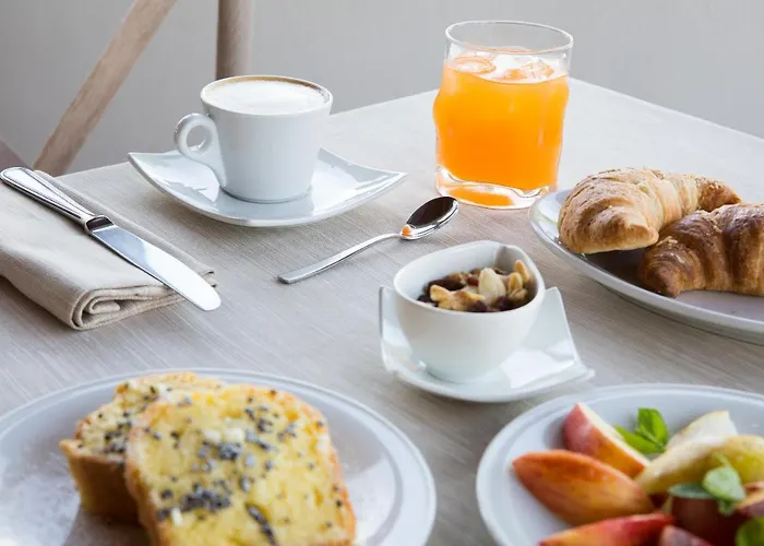 Lu' Porto Pino Hotel